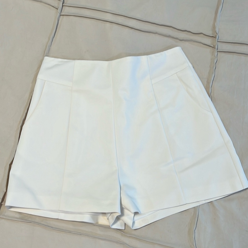 Thatssofetch lined shirts; back zip; ivory; NWOT